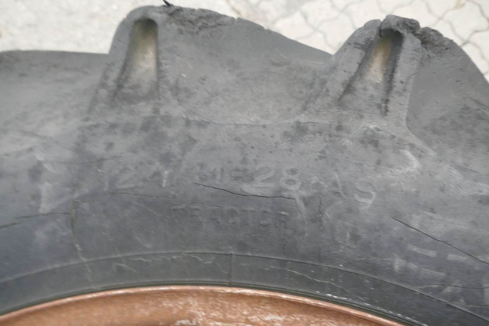 Rad tipa Trinker 12.4/11- R 28 Zwillingräder, Gebrauchtmaschine u Villach (Slika 3)