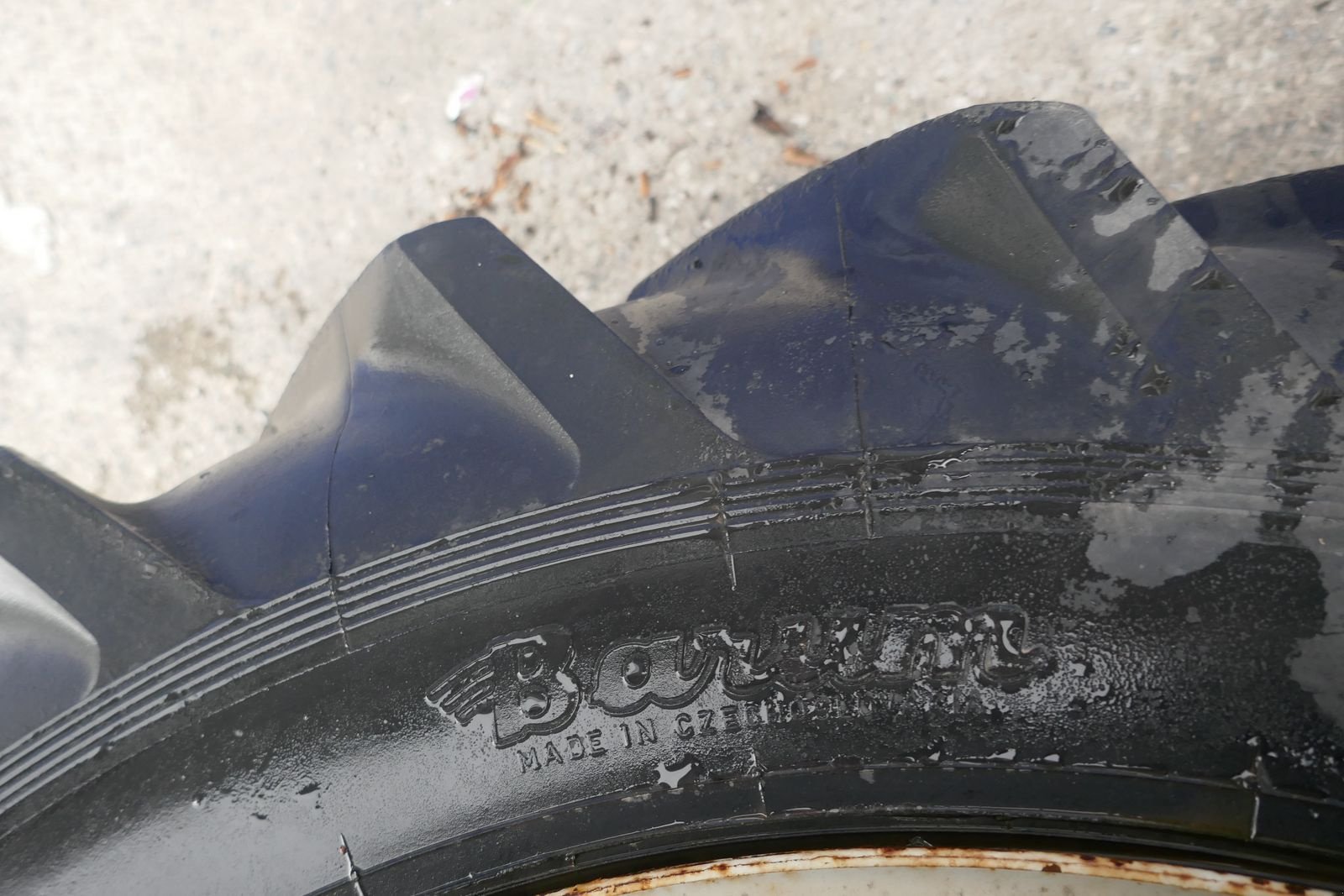 Rad typu Trinker 12.4-32 Zwillingräder, Gebrauchtmaschine v Villach (Obrázek 7)