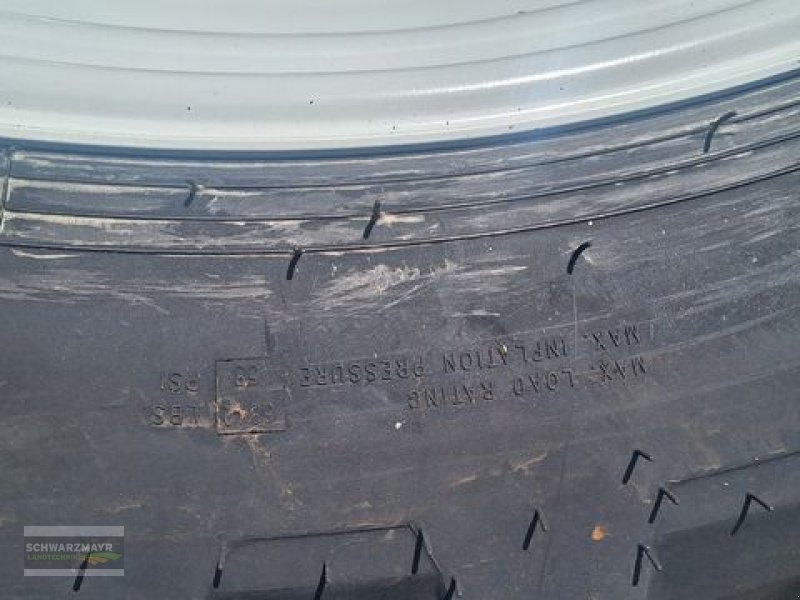 Rad des Typs Trinker 230/95R32, Neumaschine in Aurolzmünster (Bild 4)