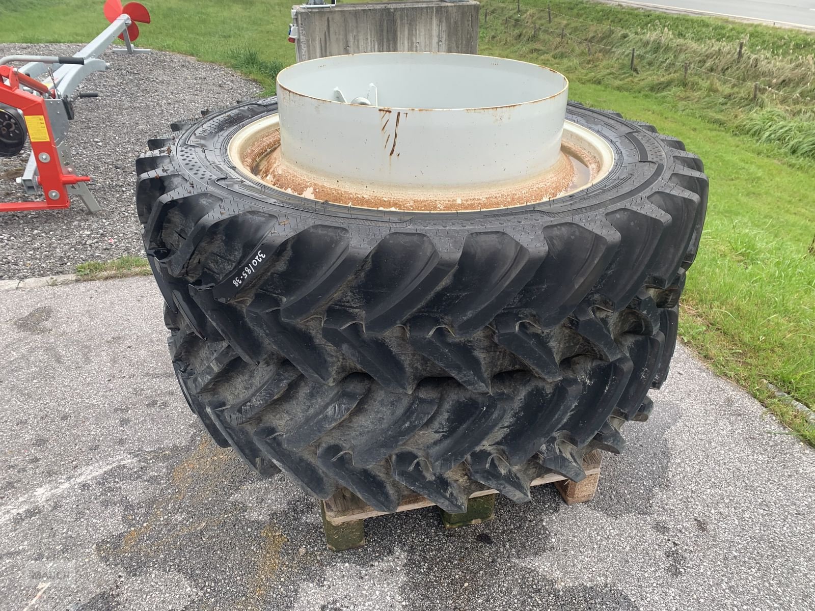 Rad от тип Trinker Zwillingsräder 320/85-38, Gebrauchtmaschine в Eben (Снимка 12)