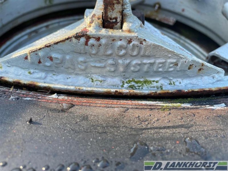 Rad des Typs Vredestein 13.6-36 10% Zwilling, Neumaschine in Neuenhaus (Bild 5)