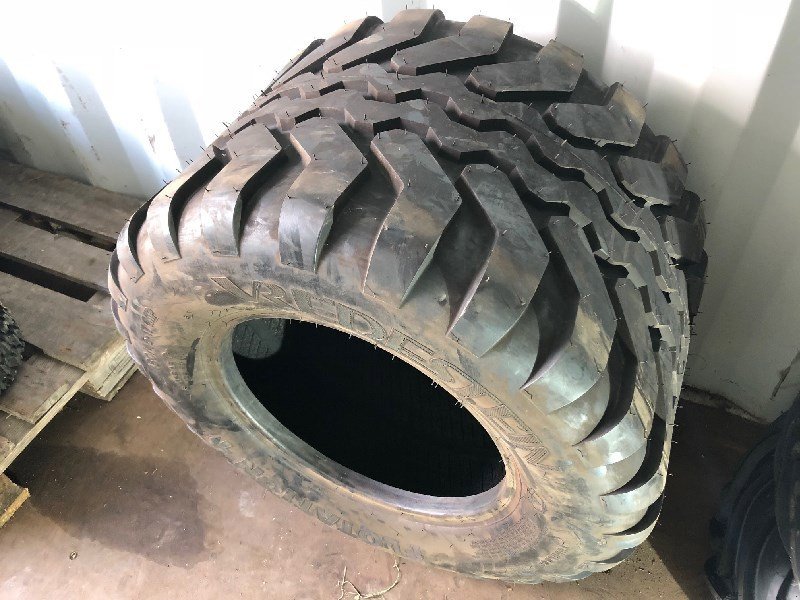 Rad του τύπου Vredestein 480/45-17 Reifen, Gebrauchtmaschine σε Chur (Φωτογραφία 1)