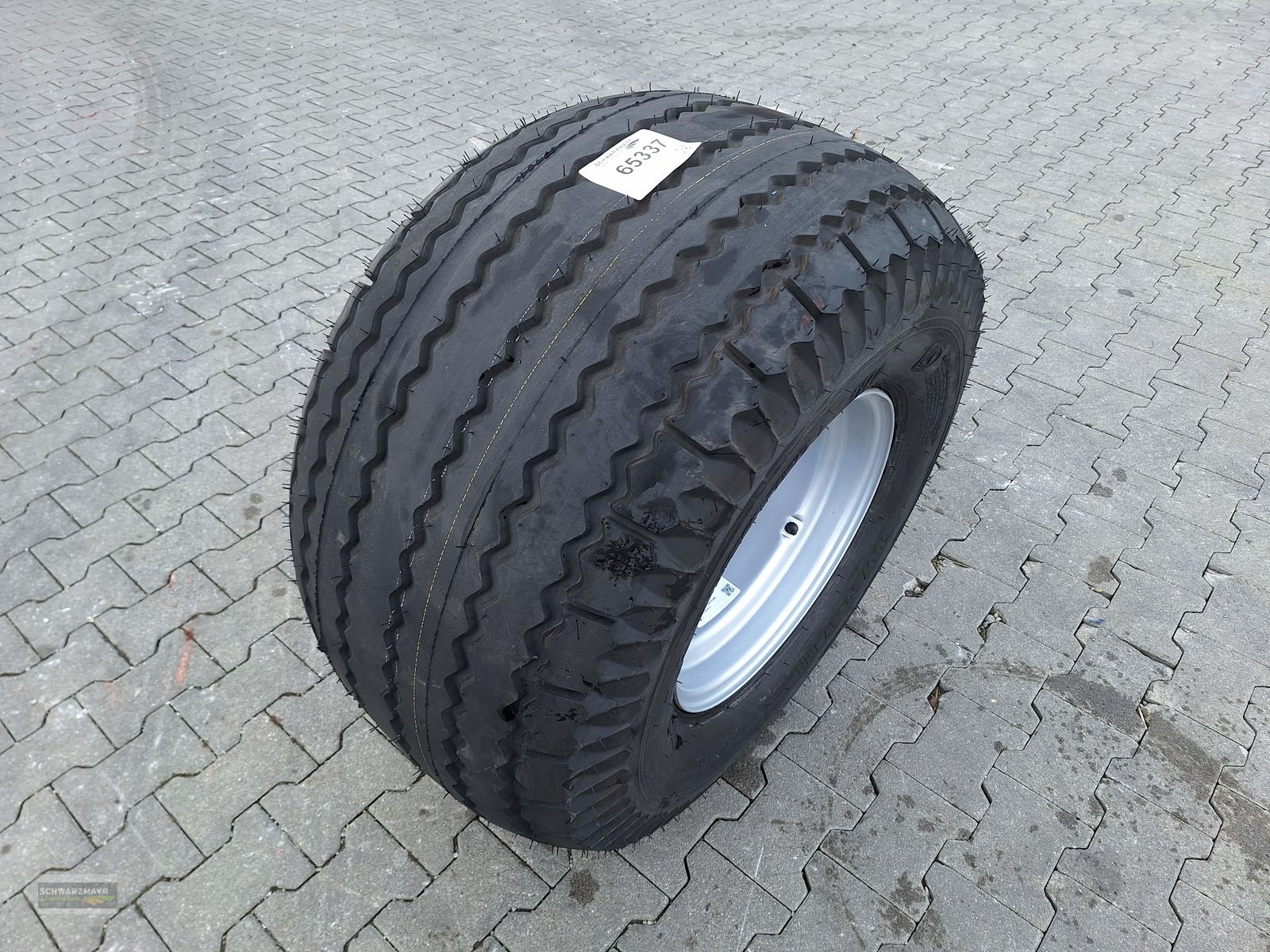 Rad des Typs Vredestein 500/50-17 AW Profil, Neumaschine in Aurolzmünster (Bild 3)