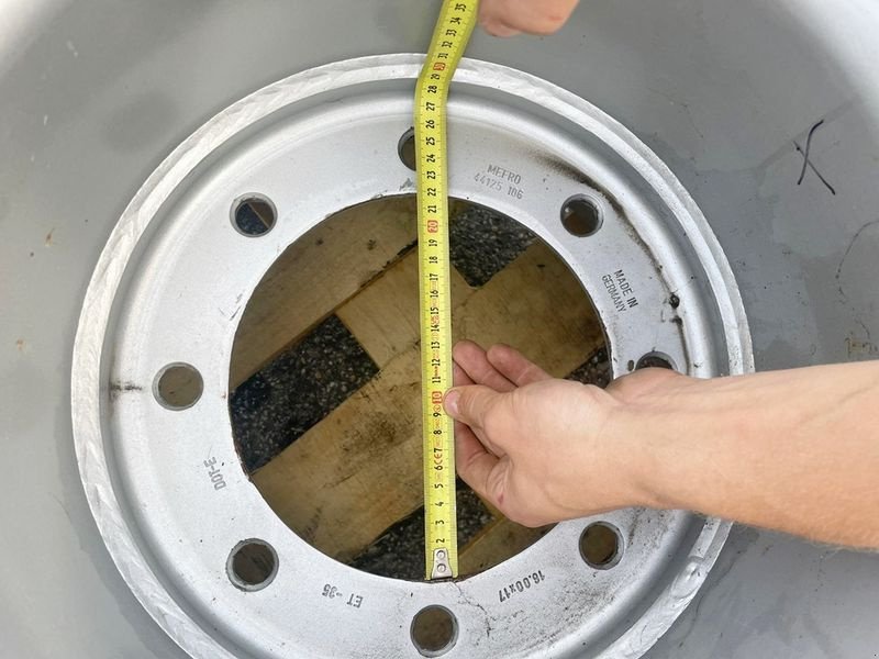 Rad des Typs Vredestein 500/50-17 Flotation+ Rad, Neumaschine in St. Marienkirchen (Bild 9)