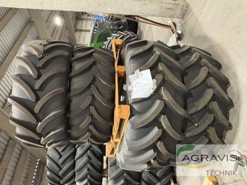 Rad типа Vredestein 650/65 R42, Gebrauchtmaschine в Seelow (Фотография 1)