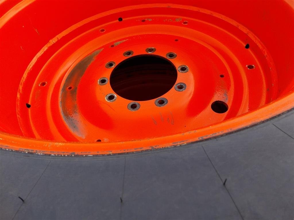 Rad des Typs Vredestein 710/75R42, Gebrauchtmaschine in Danmark (Bild 2)