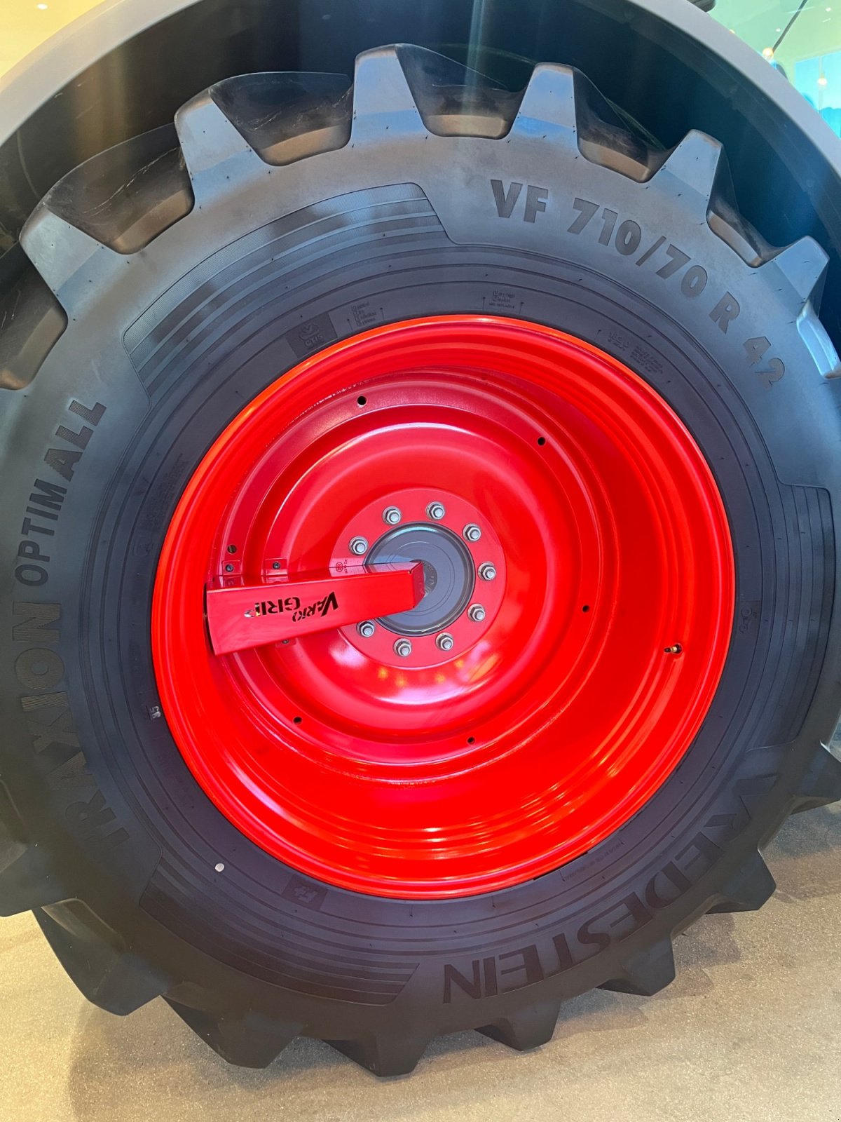 Rad typu Vredestein Kompletträder, Gebrauchtmaschine v Michaelnbach (Obrázek 2)