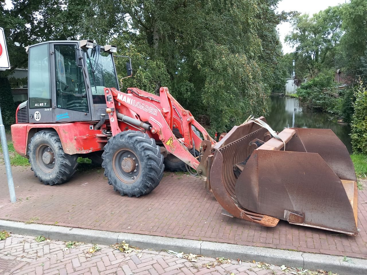 Radlader of the type Ahlmann AL85T., Gebrauchtmaschine in Alblasserdam (Picture 6)