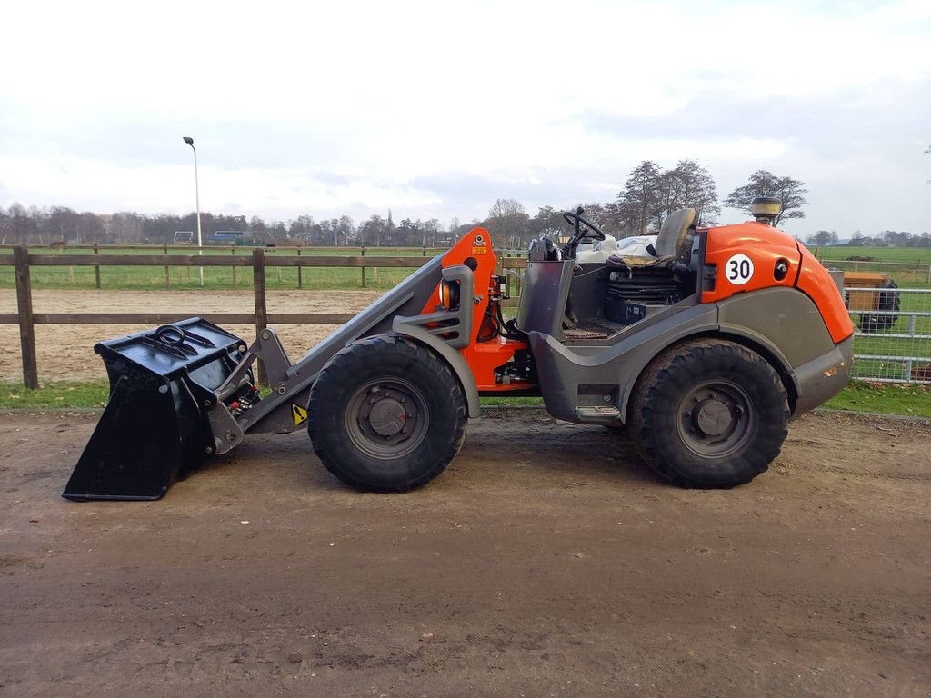 Radlader tip Ahlmann AX100, Gebrauchtmaschine in Antwerpen (Poză 2)