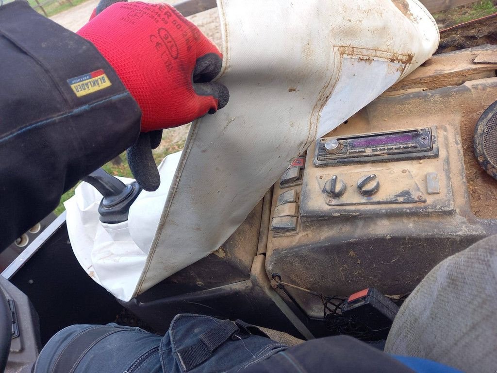 Radlader tip Ahlmann AX100, Gebrauchtmaschine in Antwerpen (Poză 8)