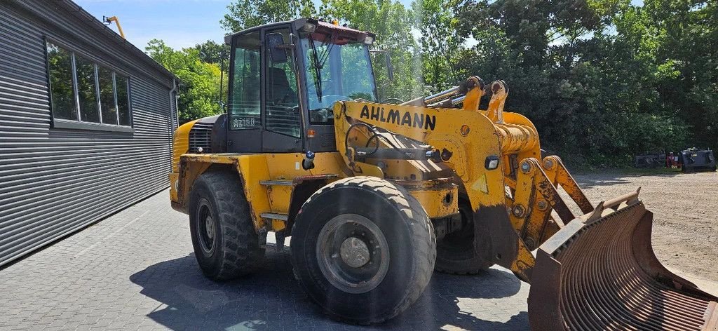 Radlader des Typs Ahlmann AZ 150, Gebrauchtmaschine in Scharsterbrug (Bild 2)