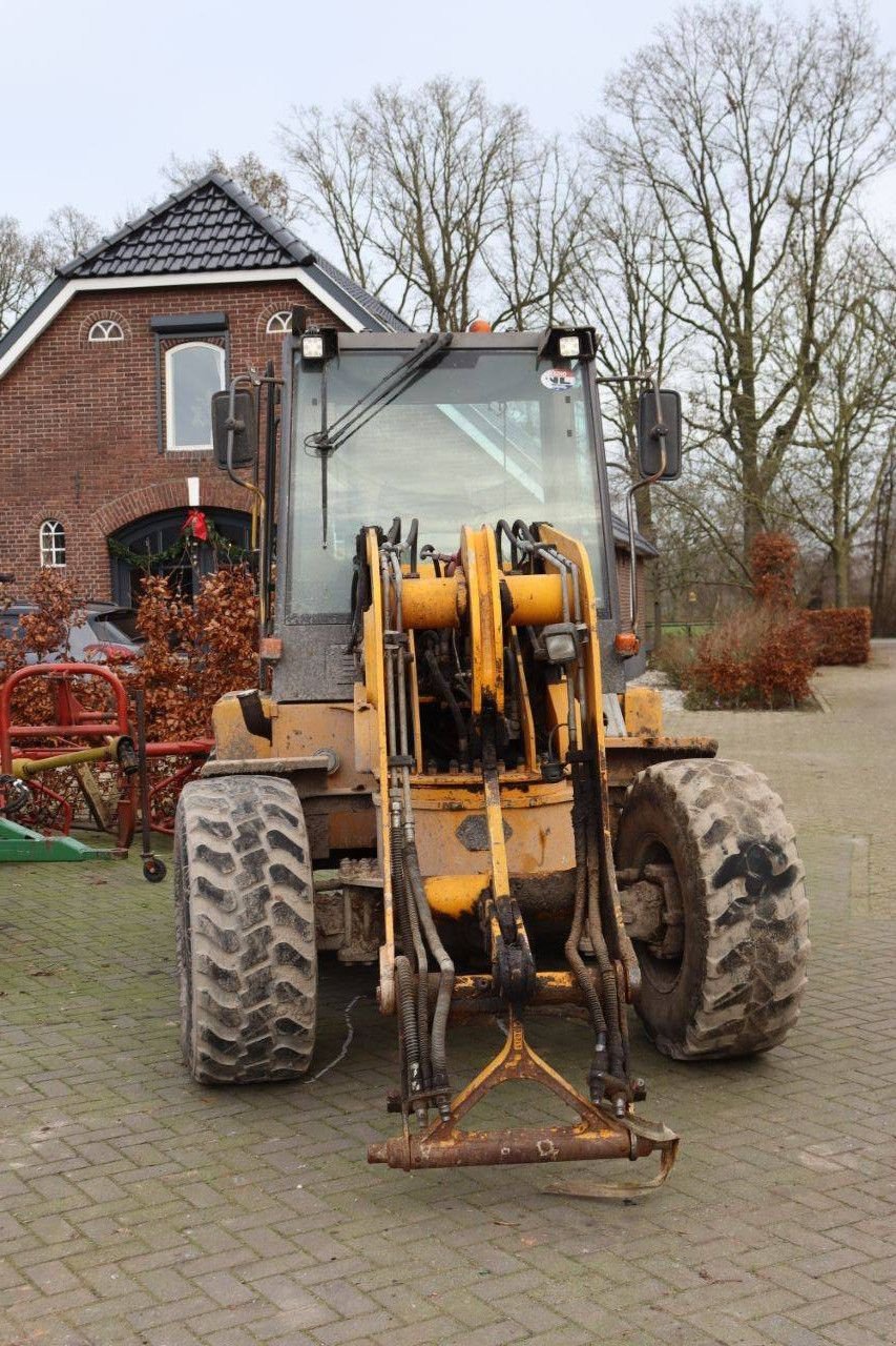 Radlader du type Ahlmann AZ85T, Gebrauchtmaschine en Antwerpen (Photo 8)