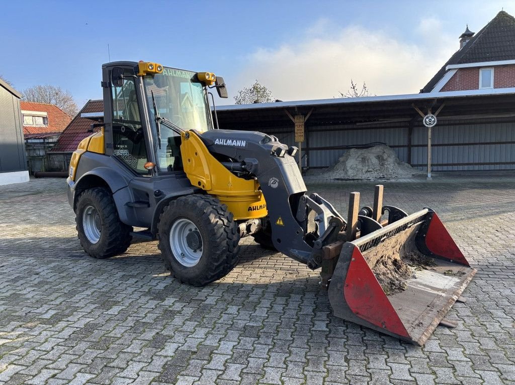 Radlader vrste Ahlmann AZ95 Bak en Lepels., Gebrauchtmaschine v WYNJEWOUDE (Slika 1)