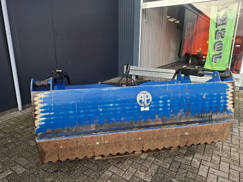 Radlader του τύπου AP NP 2400-DB, Gebrauchtmaschine σε MARIENHEEM (Φωτογραφία 2)