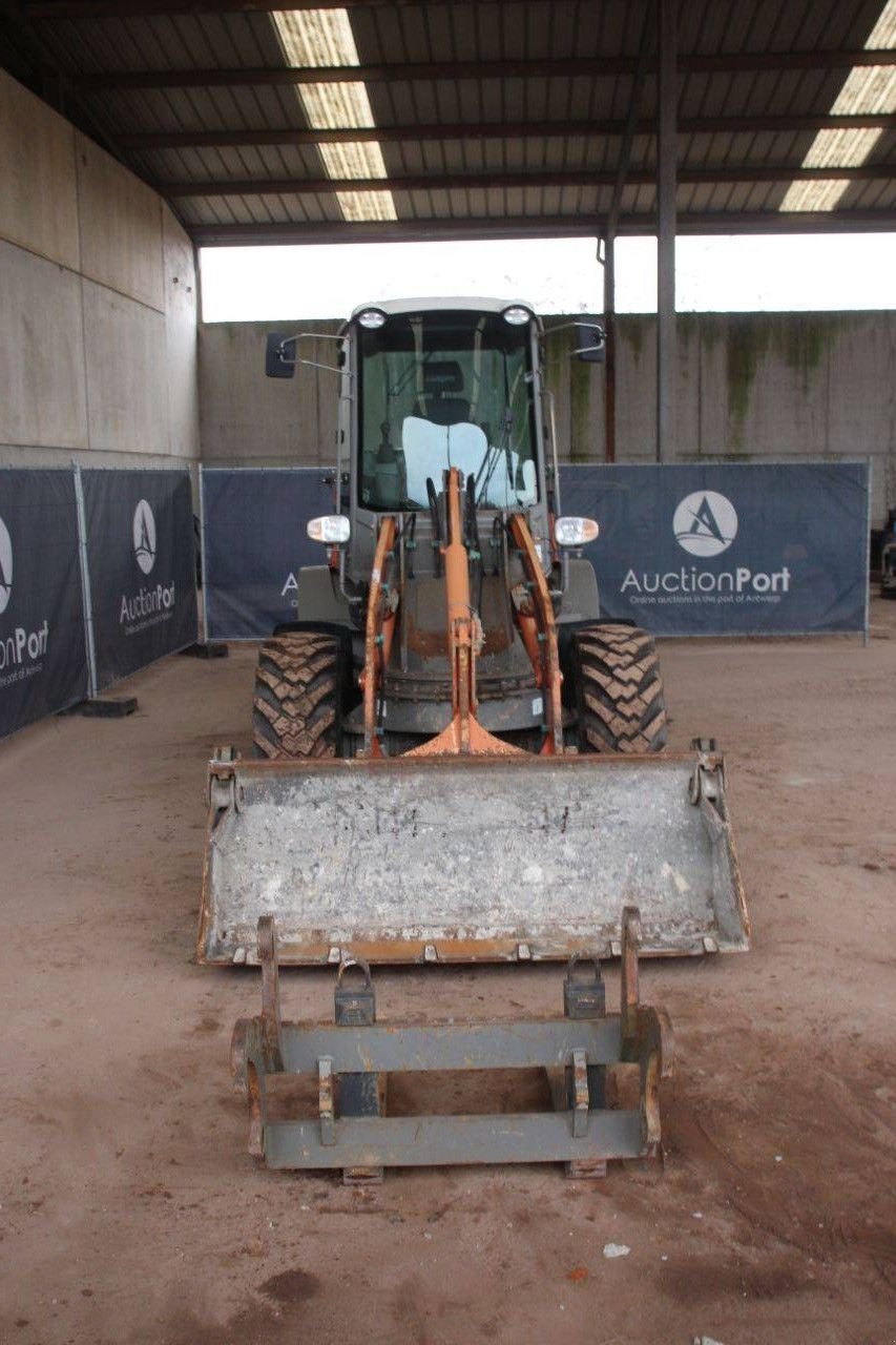 Radlader от тип Atlas AR75eS, Gebrauchtmaschine в Antwerpen (Снимка 8)