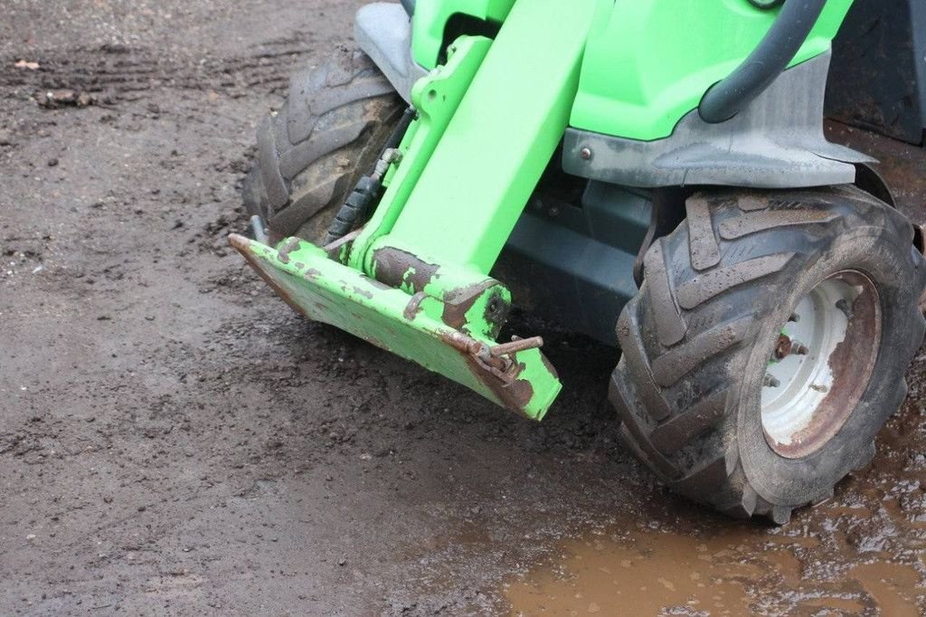 Radlader del tipo Avant 225, Gebrauchtmaschine en Antwerpen (Imagen 10)