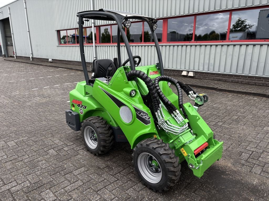 Radlader of the type Avant 423 TDL, Neumaschine in BOEKEL (Picture 4)