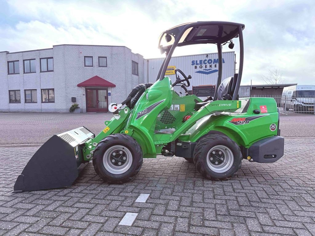 Radlader tipa Avant 528 TDL Optidrive, Neumaschine u BOEKEL (Slika 1)