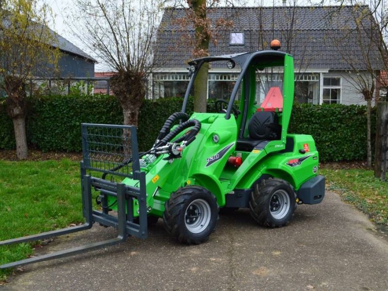 Radlader typu Avant 530 TDL+ Kniklader/Shovel model 2026, Neumaschine v Erichem (Obrázok 1)