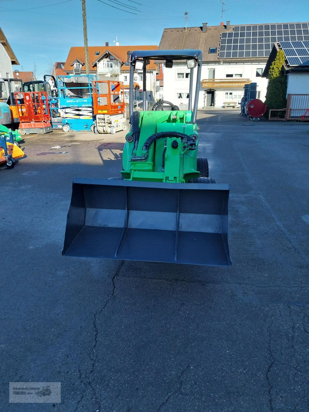 Radlader от тип Avant 630, Gebrauchtmaschine в Stetten (Снимка 2)