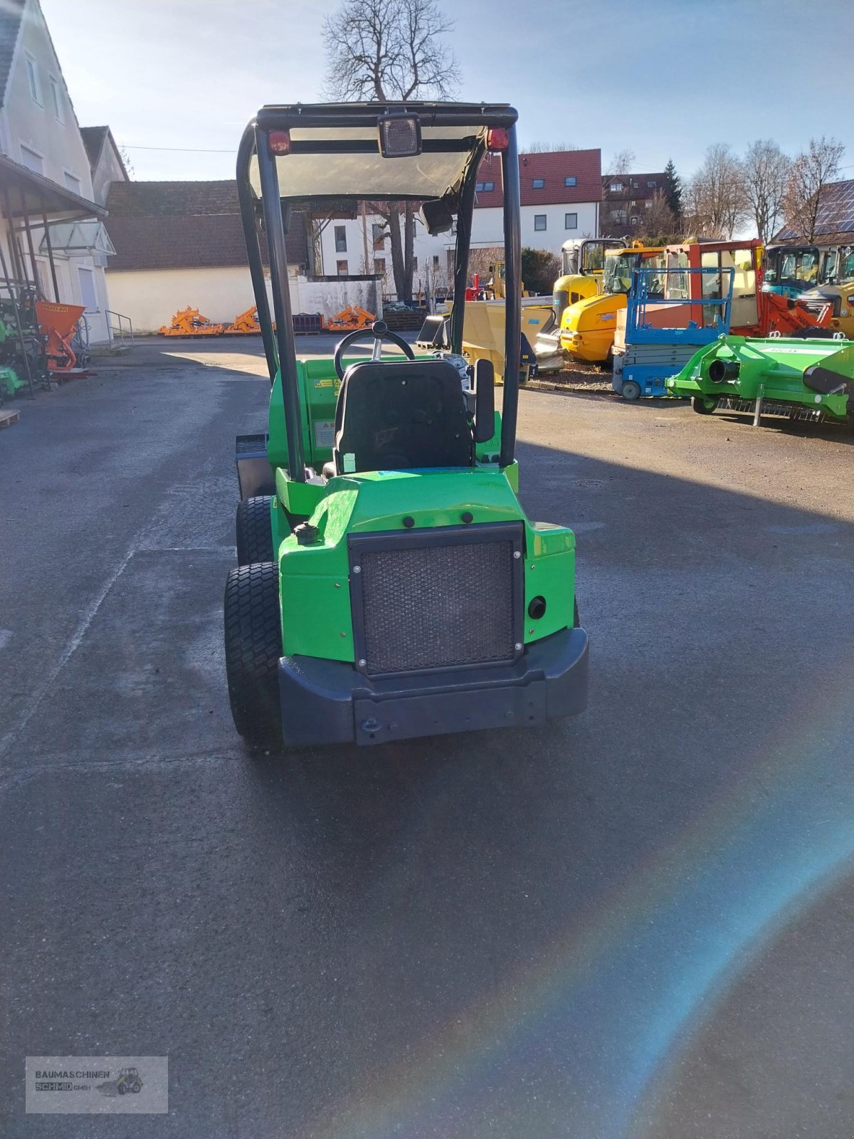 Radlader от тип Avant 630, Gebrauchtmaschine в Stetten (Снимка 5)