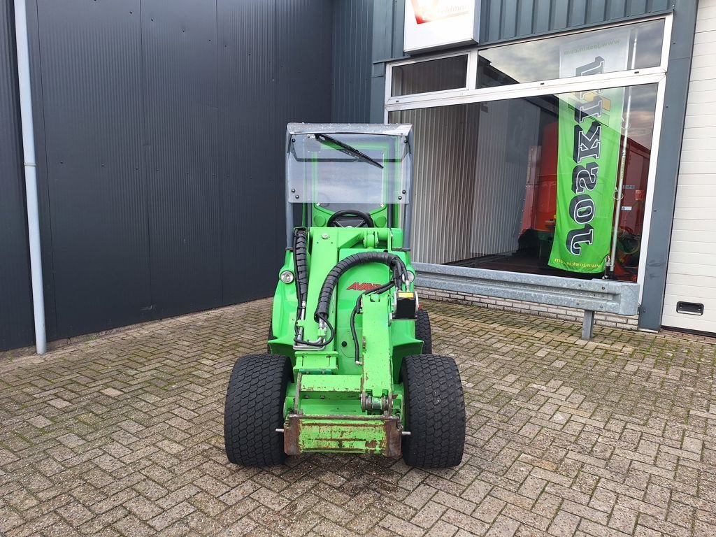 Radlader типа Avant 635, Gebrauchtmaschine в MARIENHEEM (Фотография 2)