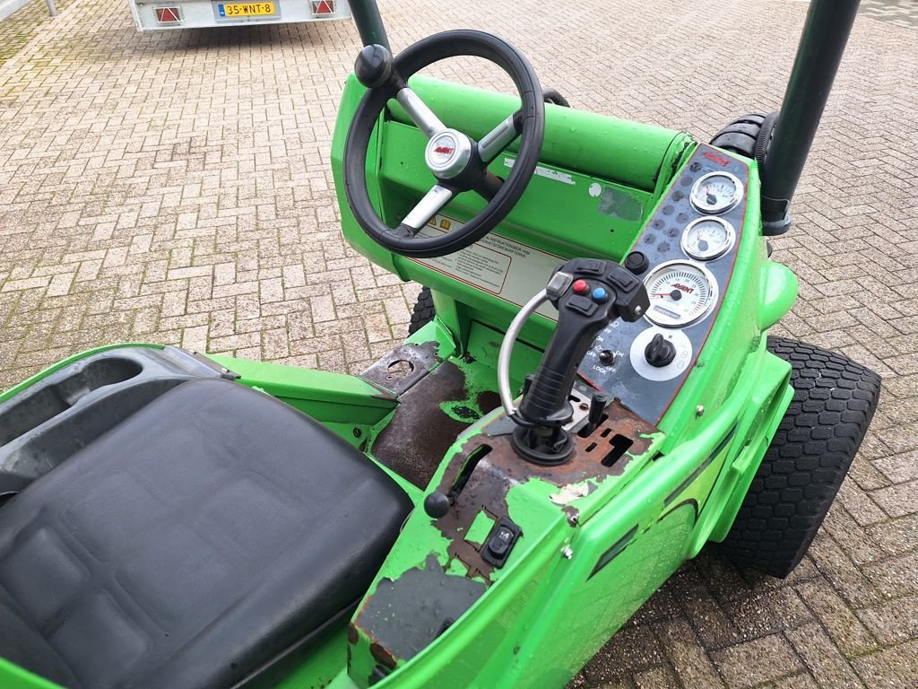 Radlader типа Avant 635, Gebrauchtmaschine в MARIENHEEM (Фотография 9)