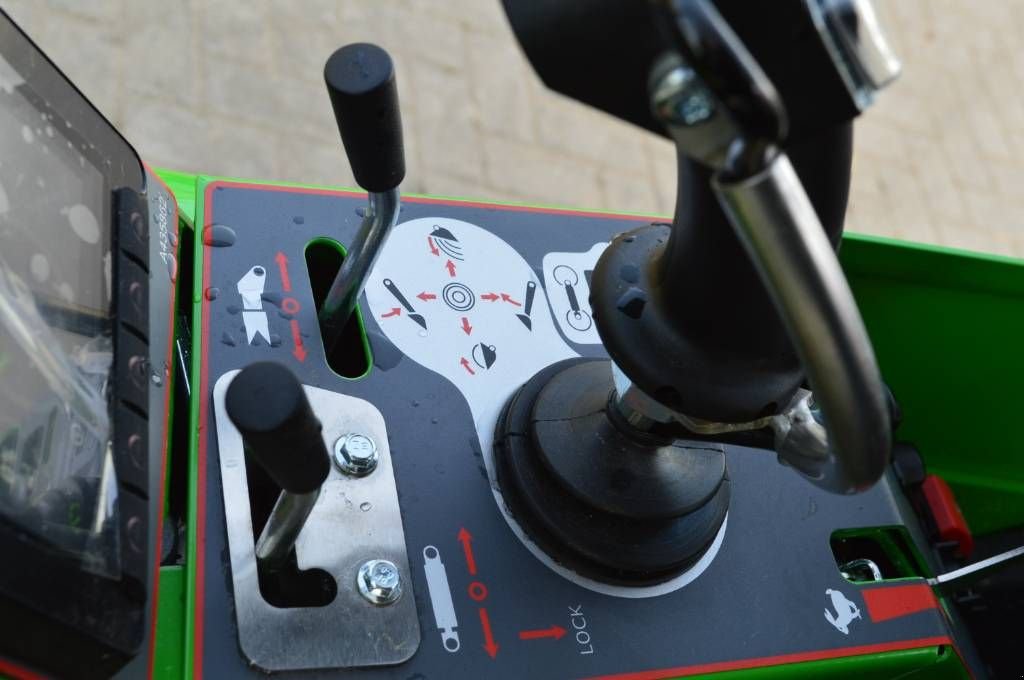 Radlader типа Avant 635i TDL+ pakket, Kniklader/Shovel, Gebrauchtmaschine в Erichem (Фотография 5)