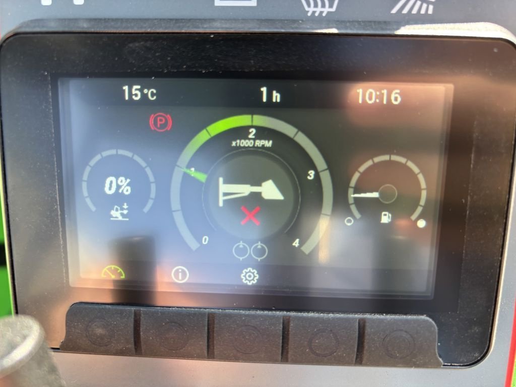 Radlader of the type Avant 735i TDL, Neumaschine in BOEKEL (Picture 8)