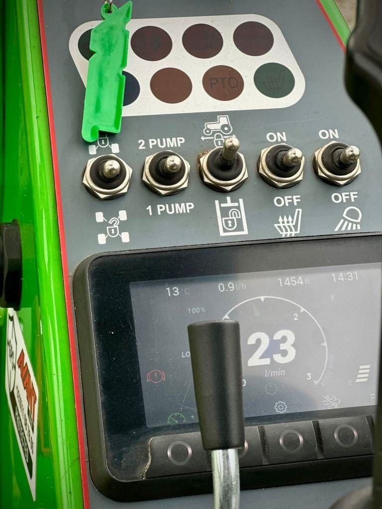 Radlader του τύπου Avant 755i TDL Kniklader/Shovel, Gebrauchtmaschine σε Erichem (Φωτογραφία 4)