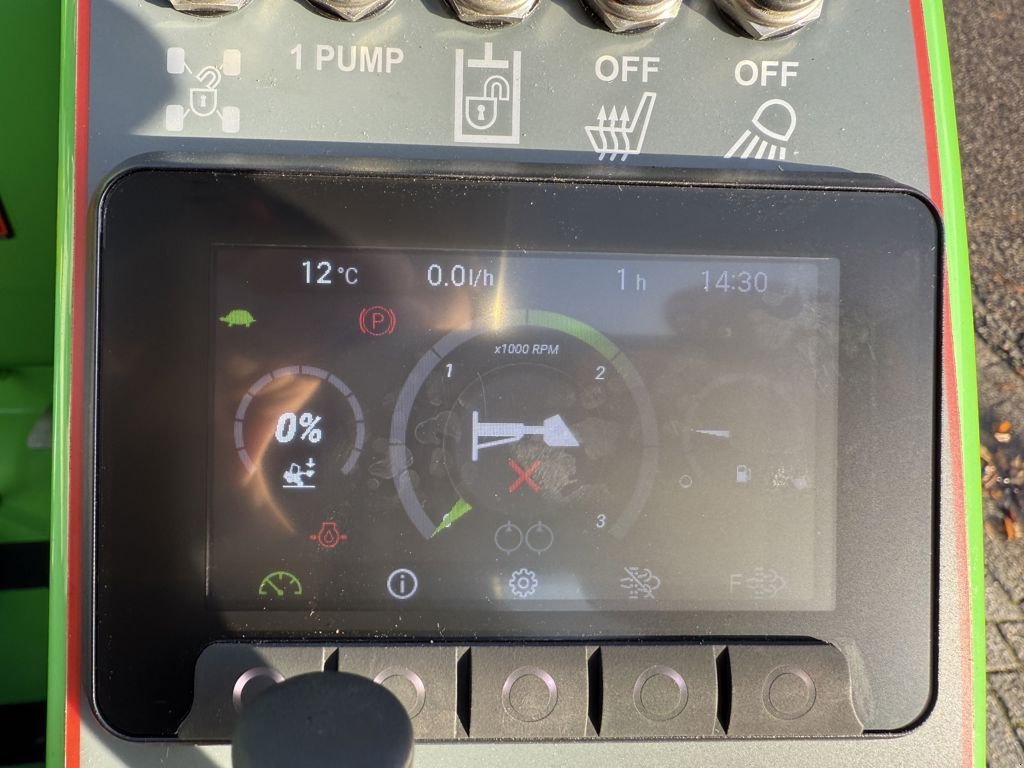 Radlader tip Avant 860i TDL+, Neumaschine in BOEKEL (Poză 9)