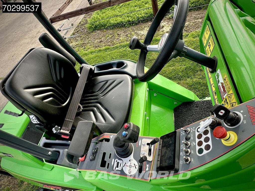 Radlader of the type Avant E527 TDL, Gebrauchtmaschine in Veghel (Picture 8)