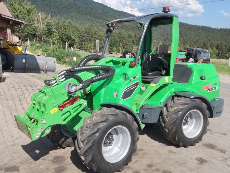 Avant Bagger & Lader gebraucht & neu kaufen
