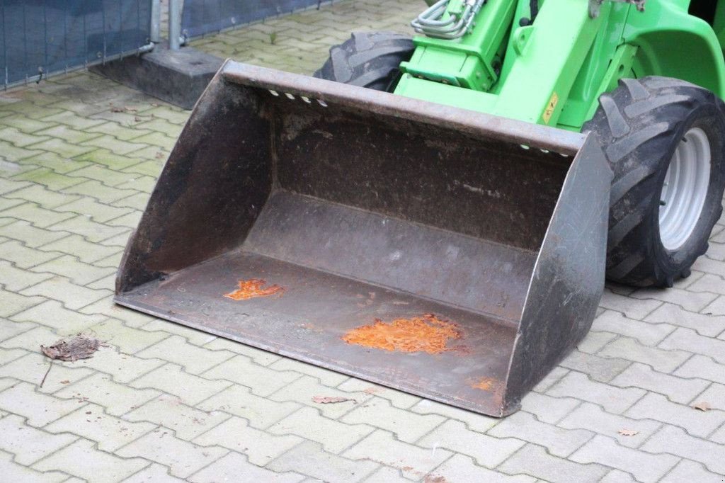 Radlader типа Avant M528RIMCT, Gebrauchtmaschine в Antwerpen (Фотография 10)