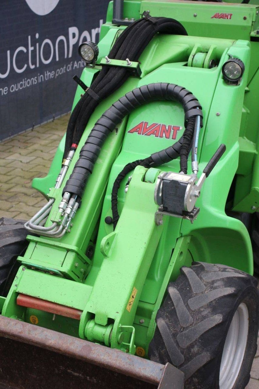 Radlader типа Avant M528RIMCT, Gebrauchtmaschine в Antwerpen (Фотография 11)