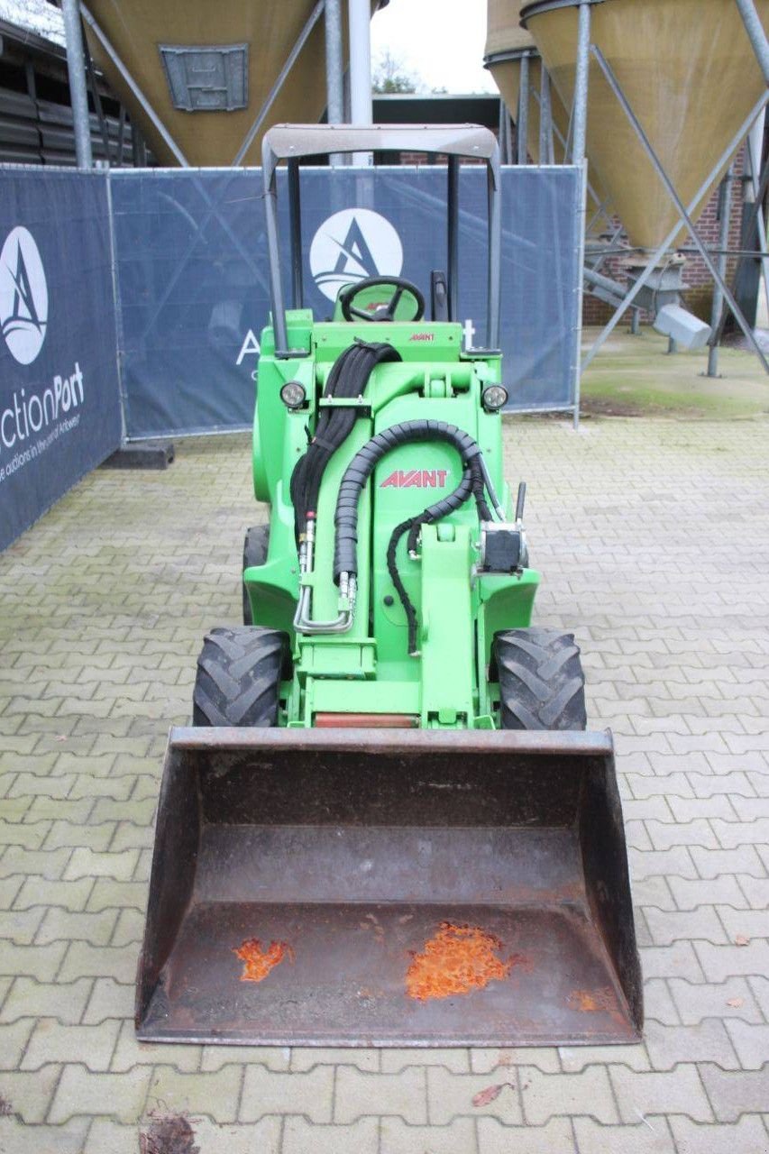 Radlader от тип Avant M528RIMCT, Gebrauchtmaschine в Antwerpen (Снимка 8)