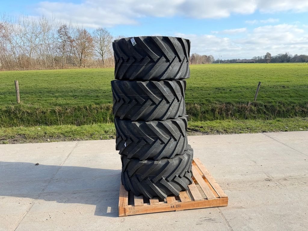 Radlader типа BKT 420/55-17, Neumaschine в Lunteren (Фотография 1)