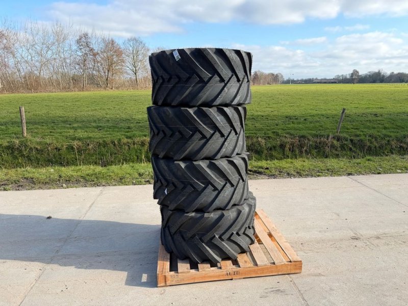 Radlader типа BKT 420/55-17, Neumaschine в Lunteren