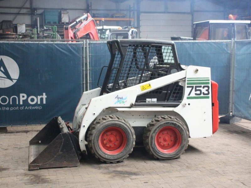 Radlader des Typs Bobcat 753, Gebrauchtmaschine in Antwerpen (Bild 1)