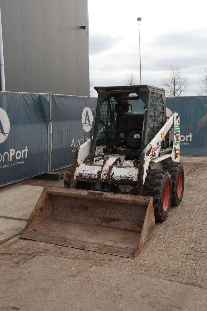 Radlader от тип Bobcat 753, Gebrauchtmaschine в Antwerpen (Снимка 10)