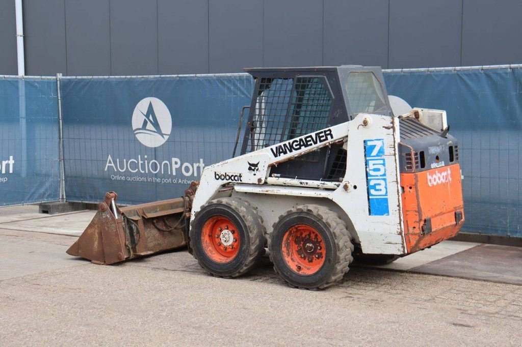 Radlader du type Bobcat 753, Gebrauchtmaschine en Antwerpen (Photo 3)