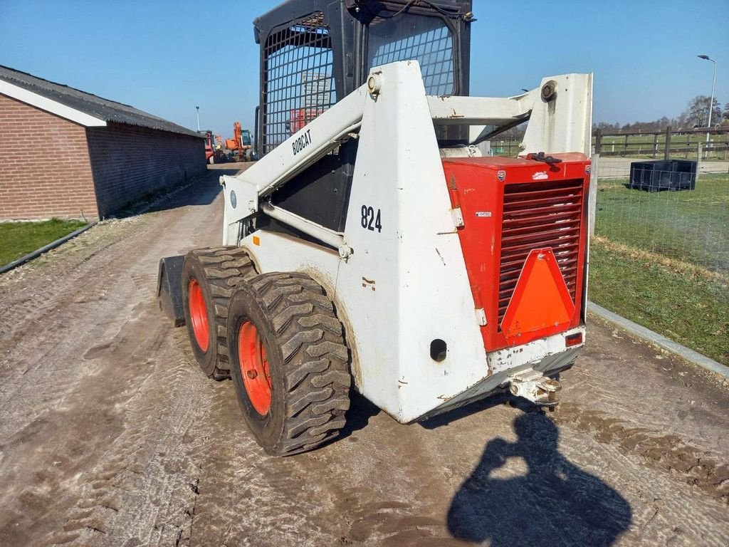Radlader van het type Bobcat 824, Gebrauchtmaschine in Antwerpen (Foto 3)