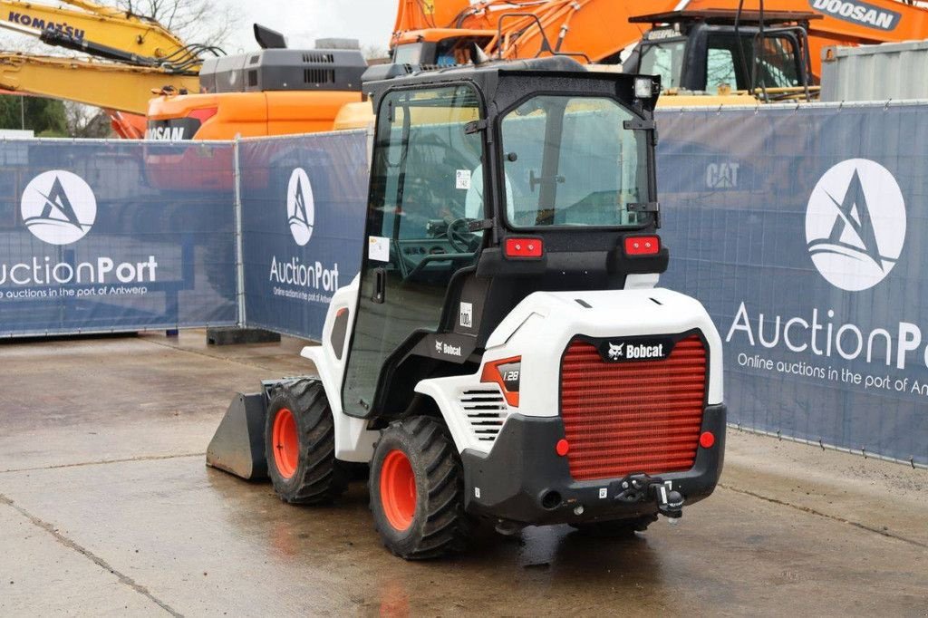 Radlader типа Bobcat L28, Gebrauchtmaschine в Antwerpen (Фотография 4)