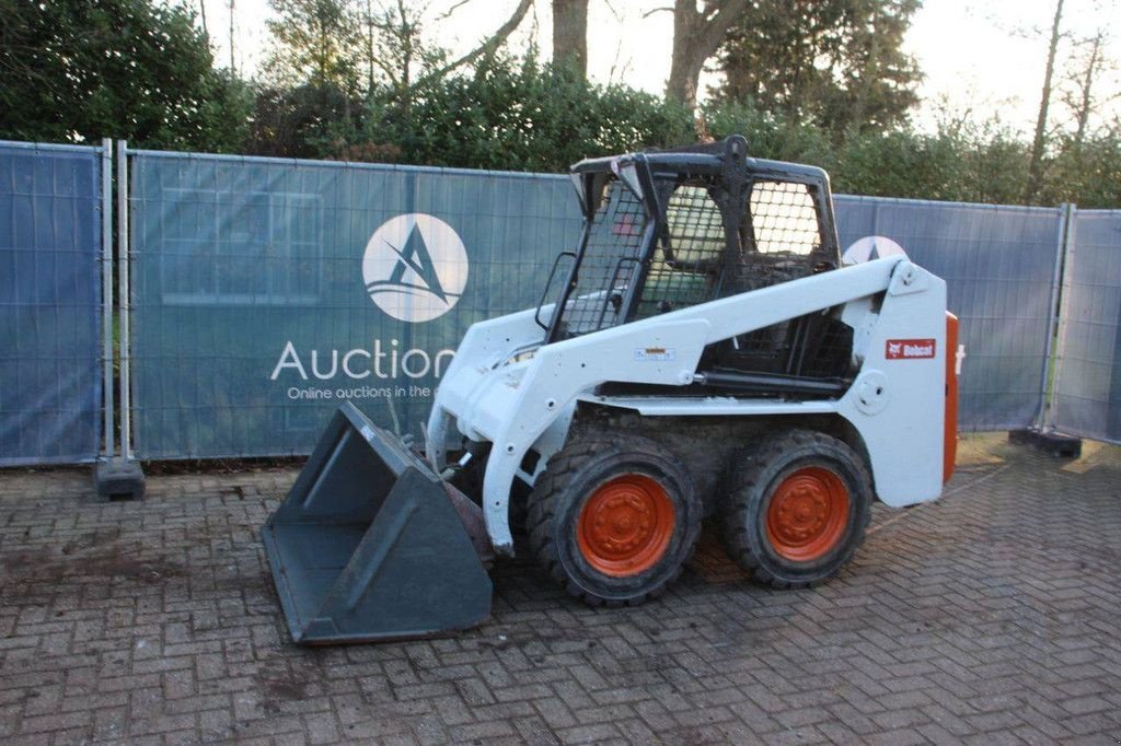 Radlader des Typs Bobcat S130, Gebrauchtmaschine in Antwerpen (Bild 1)