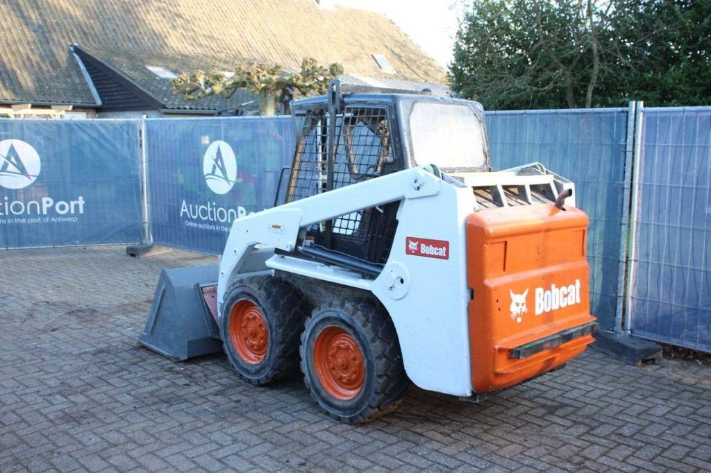 Radlader des Typs Bobcat S130, Gebrauchtmaschine in Antwerpen (Bild 3)