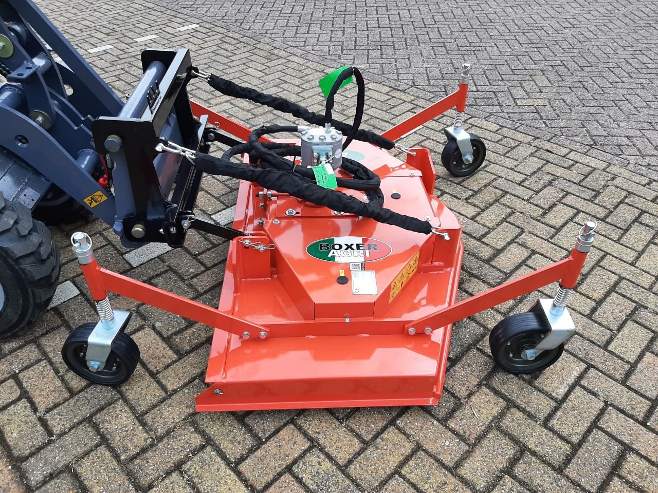 Radlader of the type Boxer LM 150, Neumaschine in Hardegarijp (Picture 4)