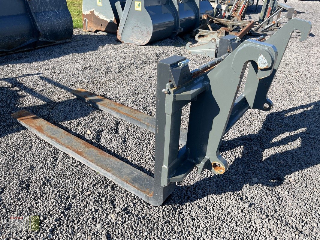 Radlader of the type Bressel & Lade Palettengabel 8.500 kg, CLAAS TORION, LIEBHERR, Gebrauchtmaschine in Westerstede (Picture 1)