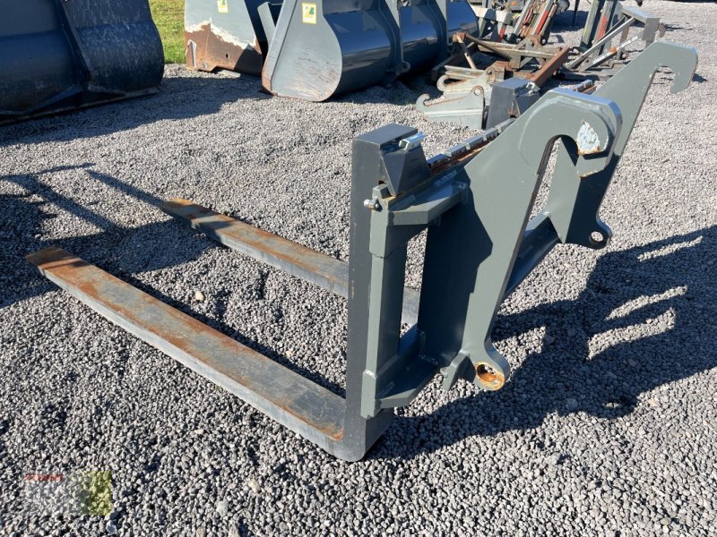 Radlader des Typs Bressel & Lade Palettengabel 8.500 kg, CLAAS TORION, LIEBHERR, Gebrauchtmaschine in Westerstede (Bild 1)