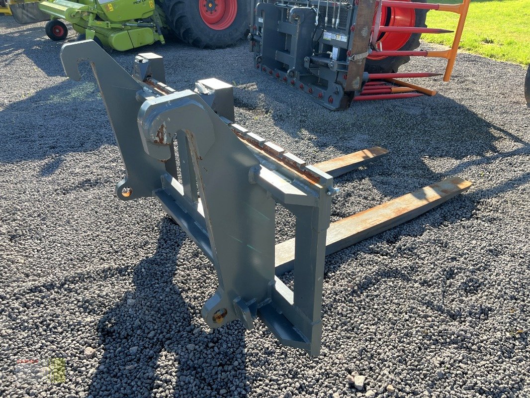 Radlader of the type Bressel & Lade Palettengabel 8.500 kg, CLAAS TORION, LIEBHERR, Gebrauchtmaschine in Westerstede (Picture 2)