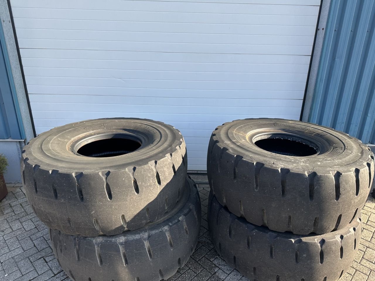 Radlader of the type Bridgestone 23.5R25, Gebrauchtmaschine in Oirschot (Picture 4)